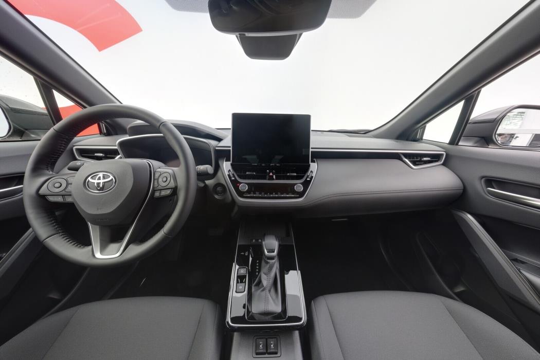 TOYOTA Corolla Cross 2026