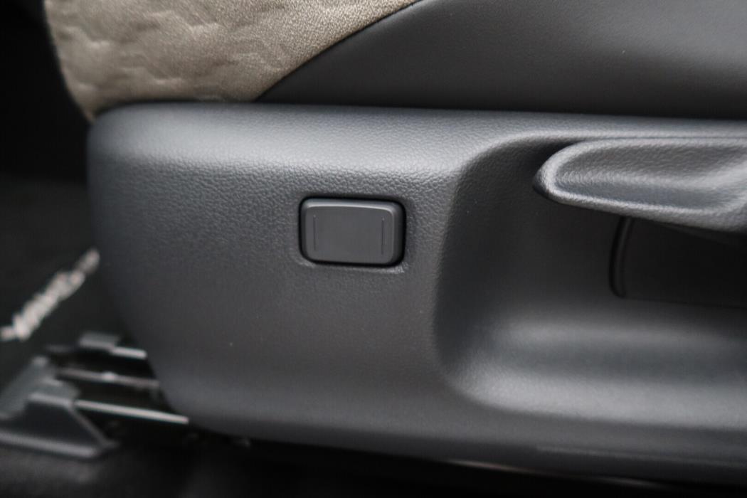 TOYOTA Yaris Cross 2026
