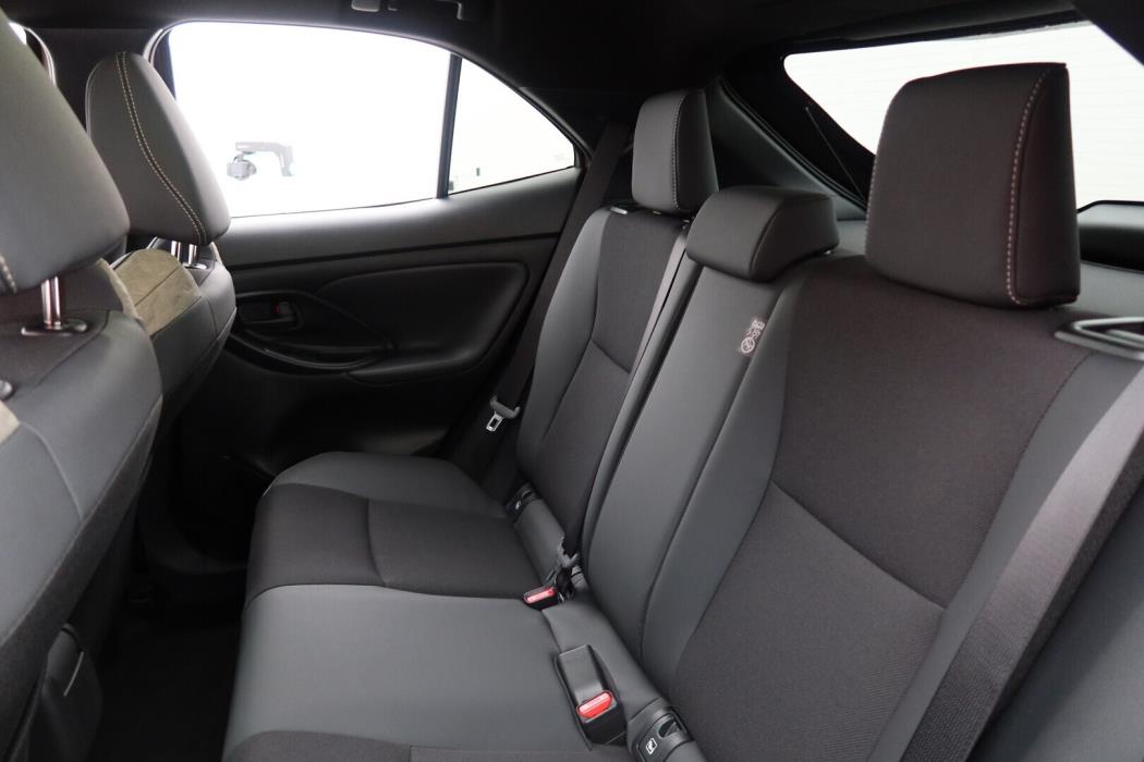 TOYOTA Yaris Cross 2026