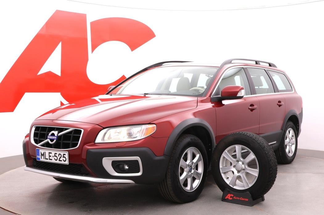 VOLVO XC70 2012