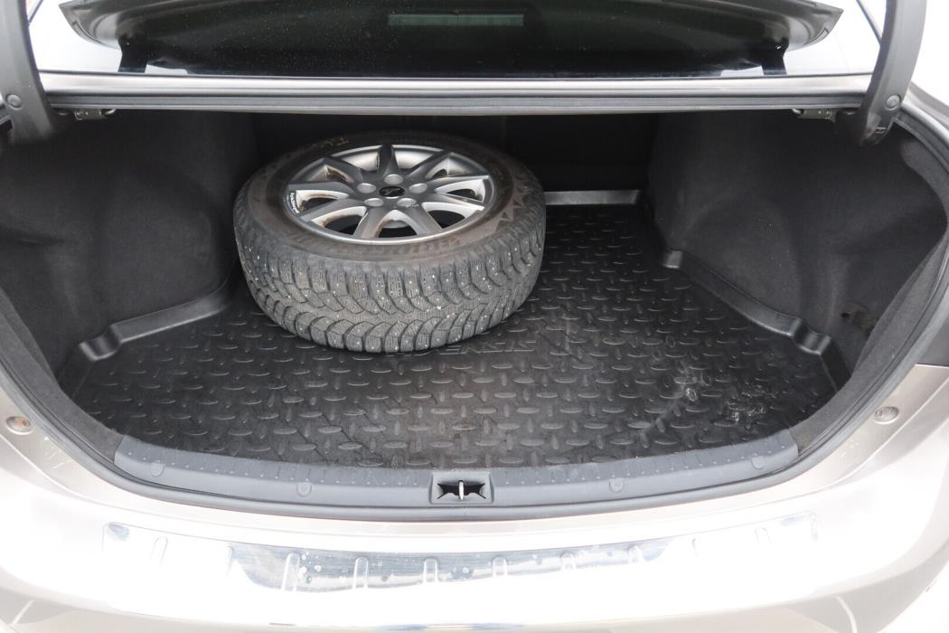 TOYOTA Avensis 2016