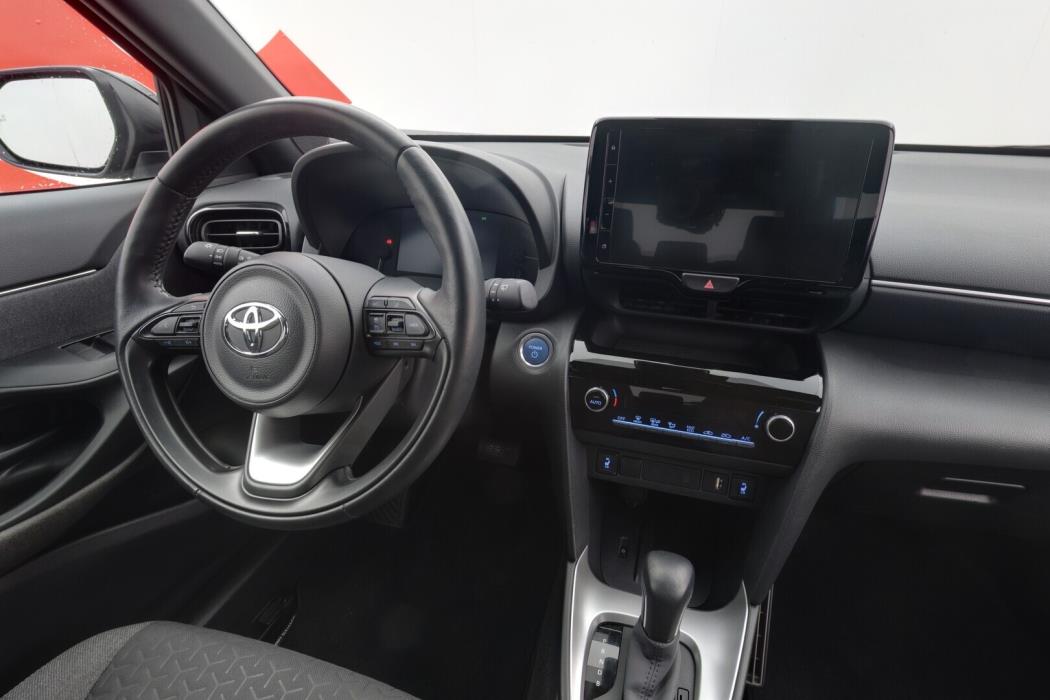 TOYOTA Yaris Cross 2022