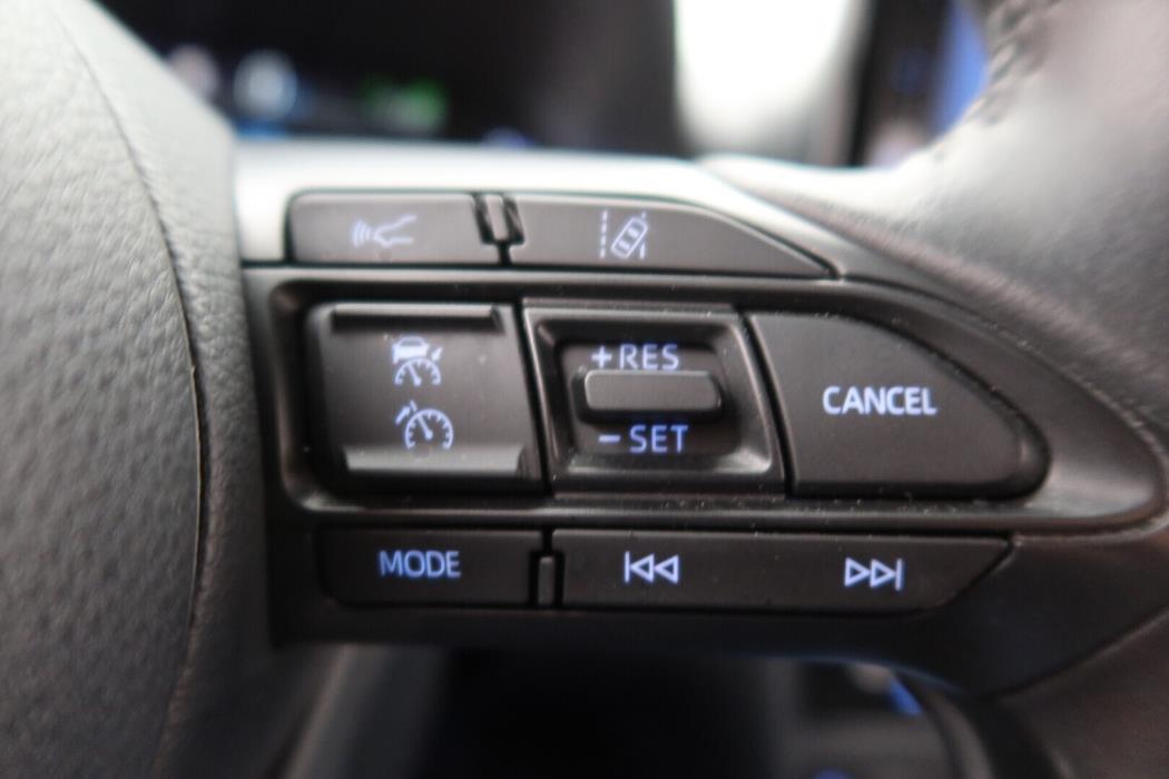 TOYOTA Yaris Cross 2022