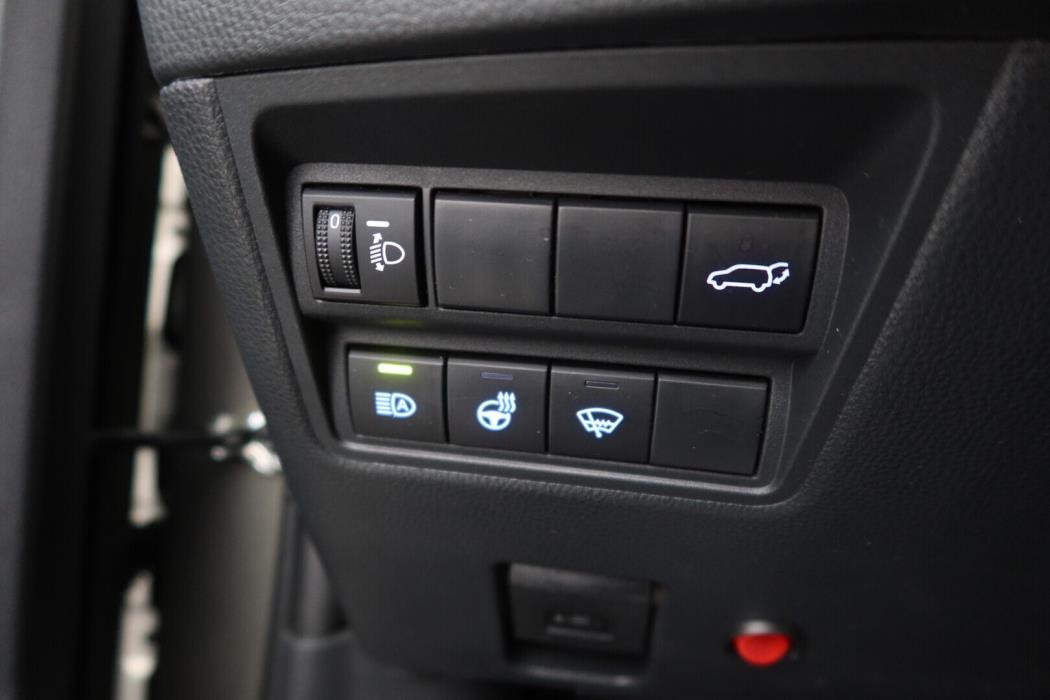 TOYOTA Yaris Cross 2022