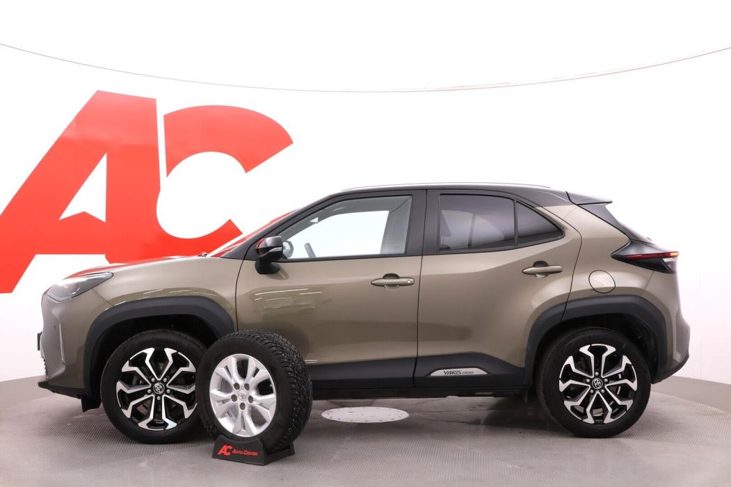 TOYOTA Yaris Cross 2022
