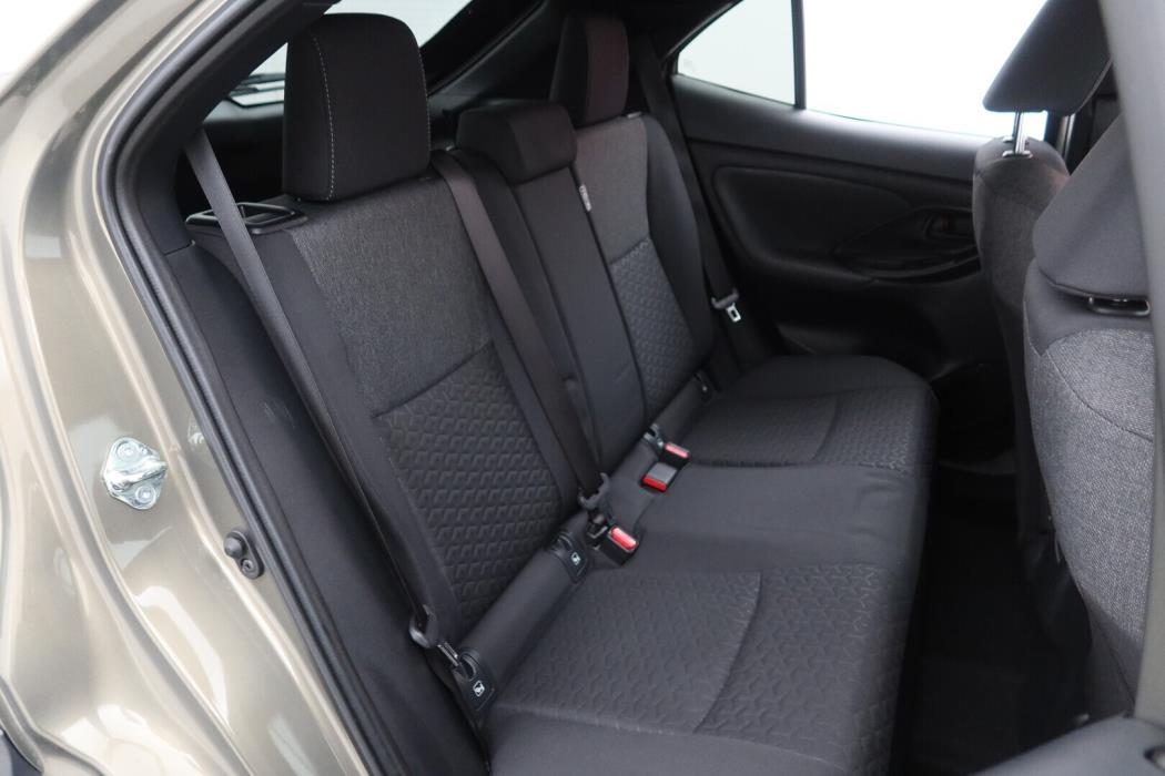 TOYOTA Yaris Cross 2022
