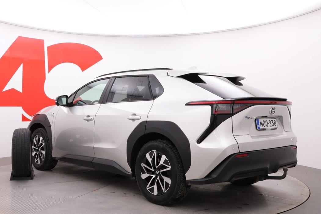 TOYOTA bZ4X 2022