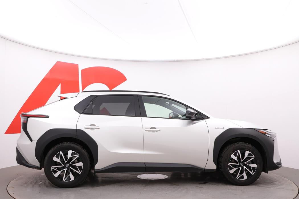 TOYOTA bZ4X 2022