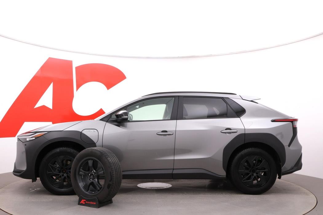 TOYOTA bZ4X 2022