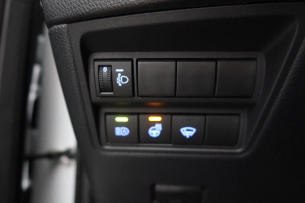 TOYOTA Yaris Cross 2023