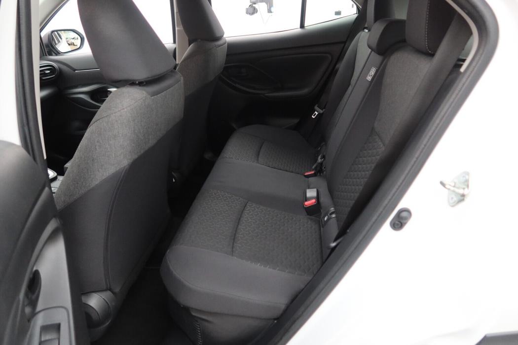 TOYOTA Yaris Cross 2023