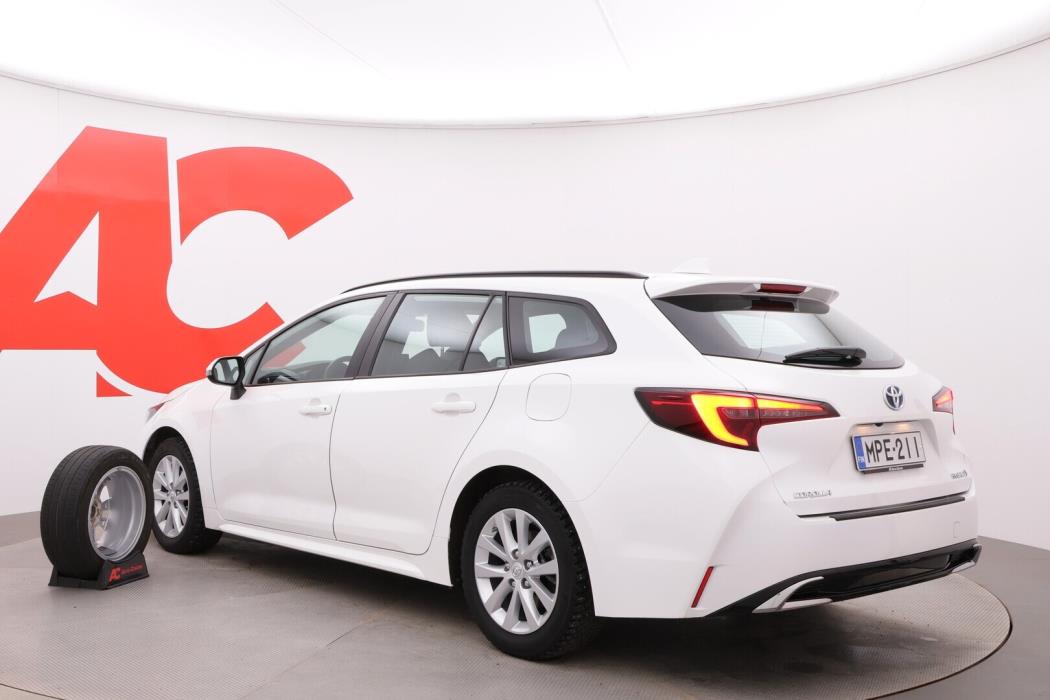 TOYOTA Corolla 2023