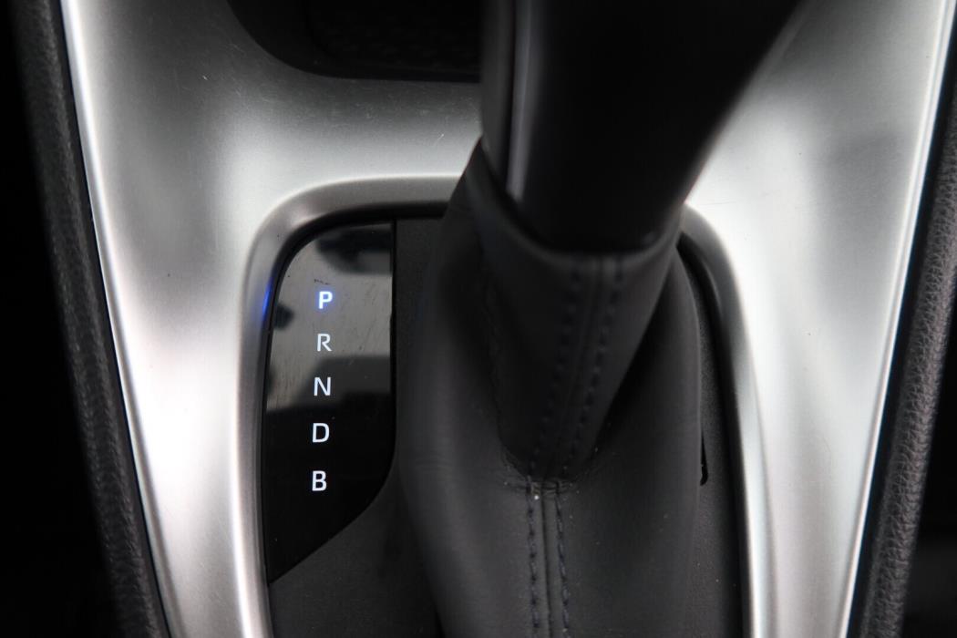 TOYOTA Yaris 2024