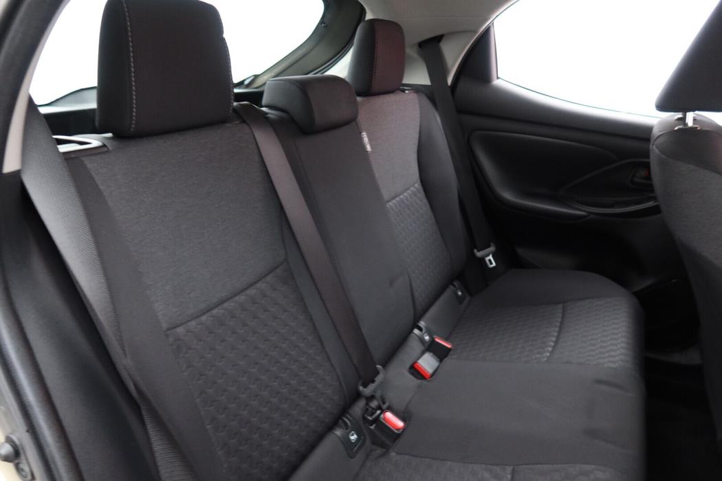 TOYOTA Yaris 2024