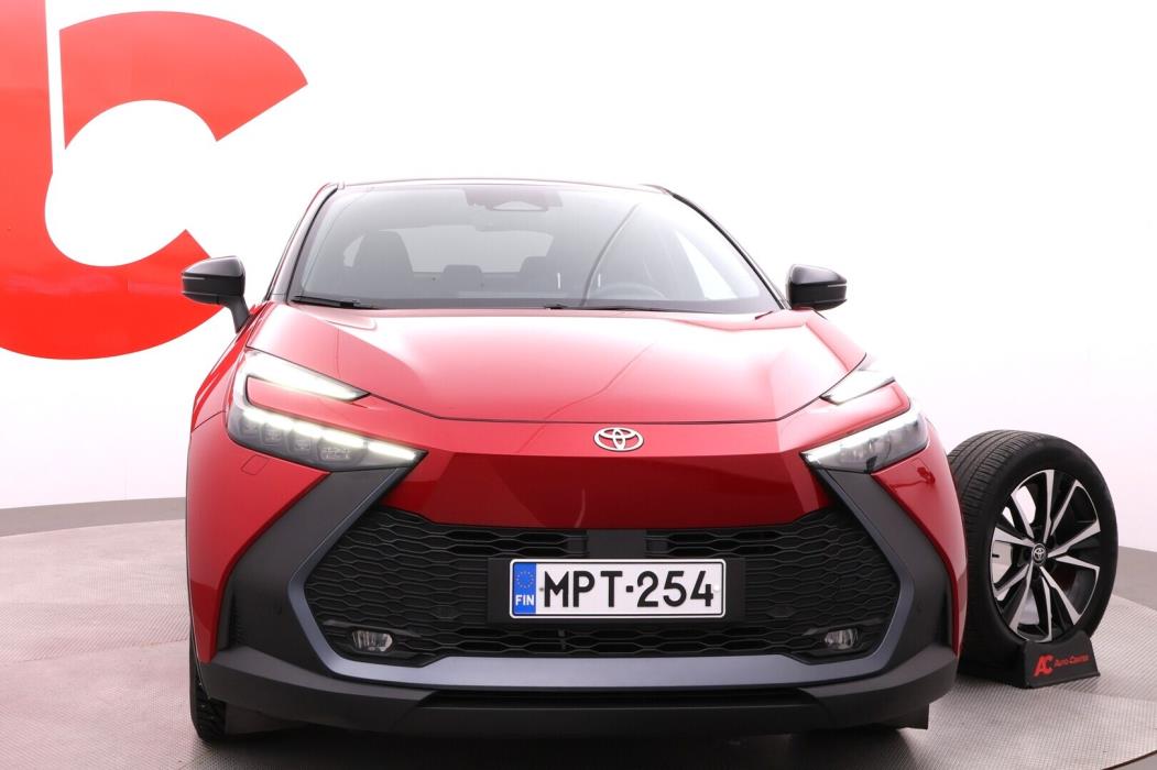 TOYOTA C-HR 2024