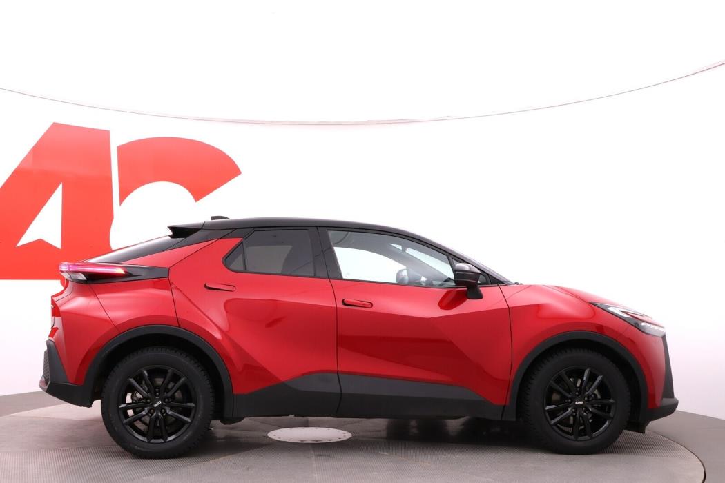 TOYOTA C-HR 2024