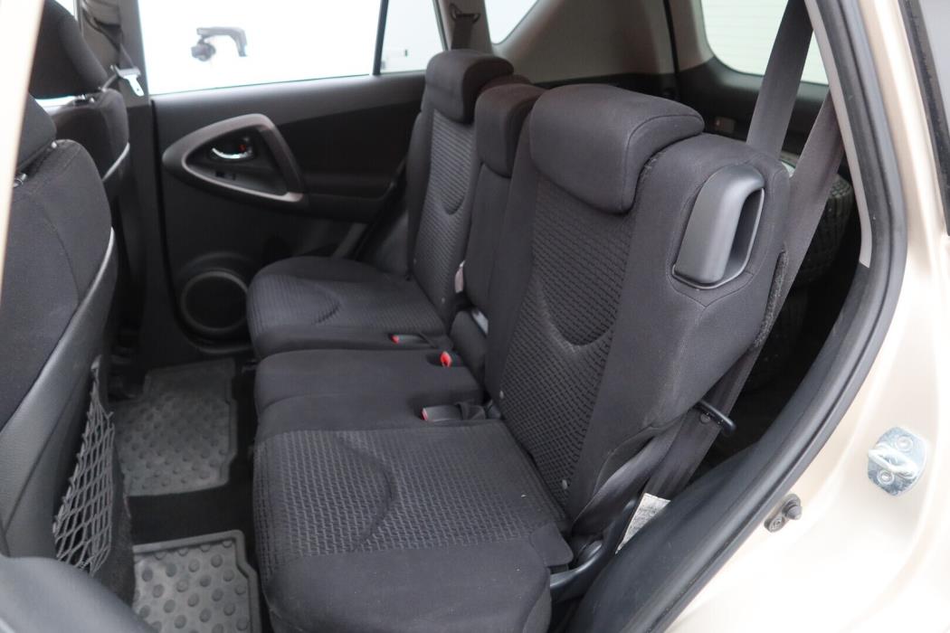 TOYOTA RAV4 2008