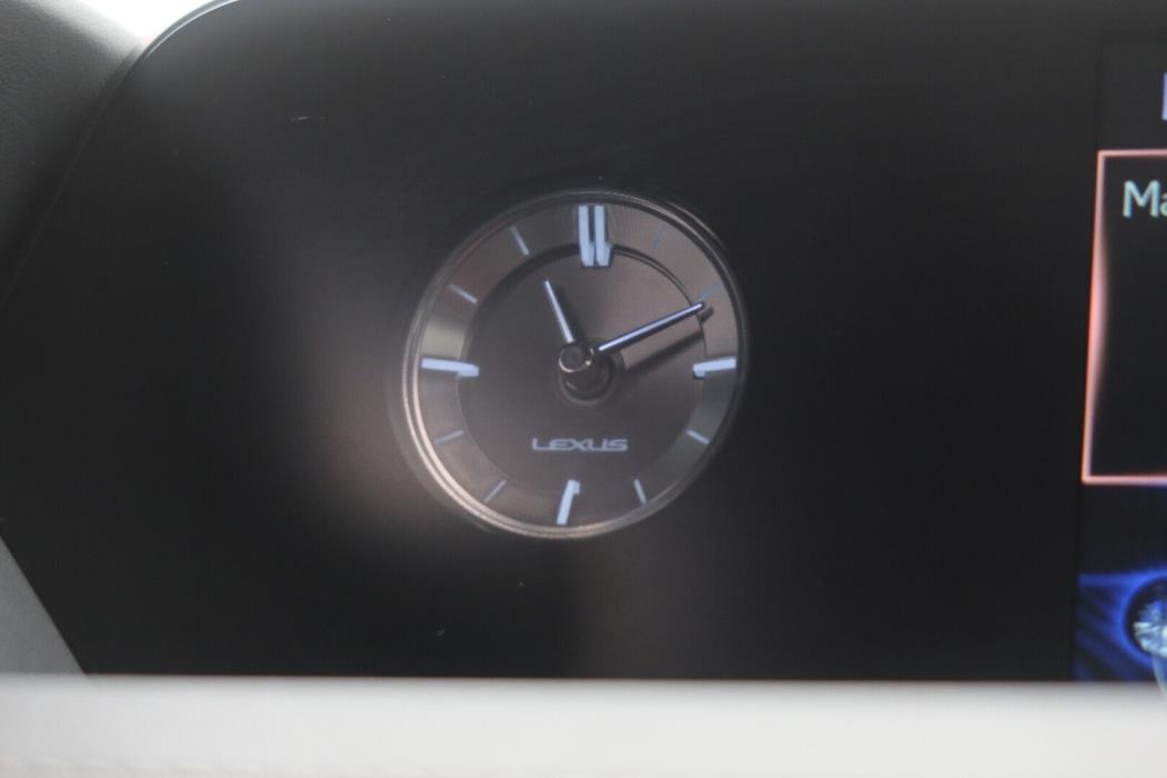LEXUS UX 2019