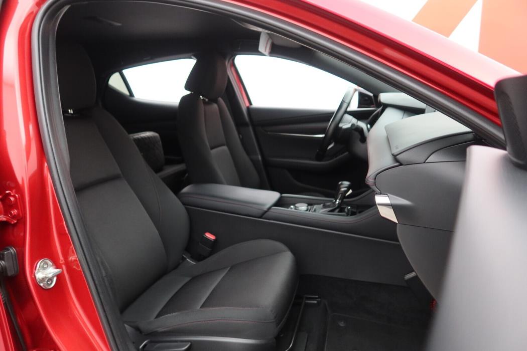 MAZDA 3 2022