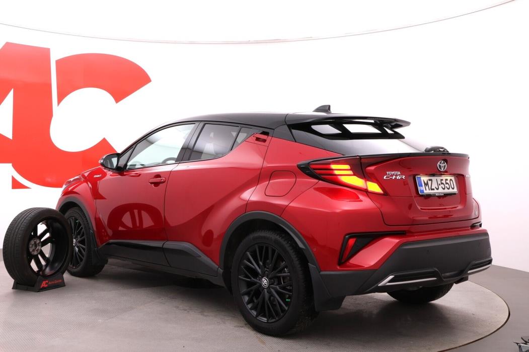 TOYOTA C-HR 2021