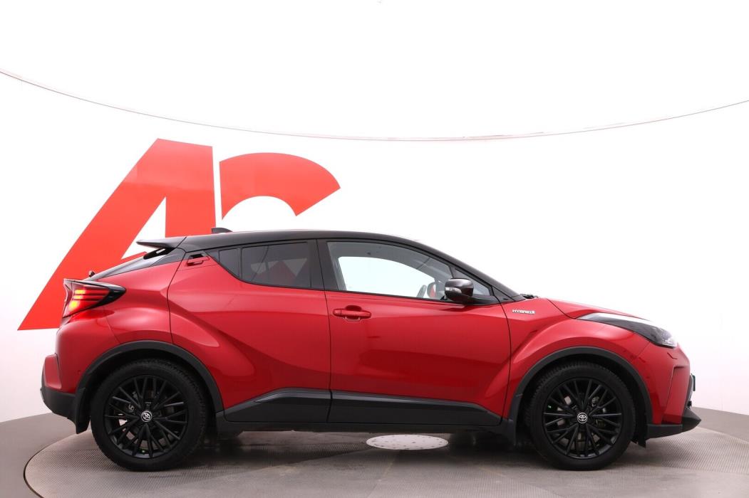 TOYOTA C-HR 2021