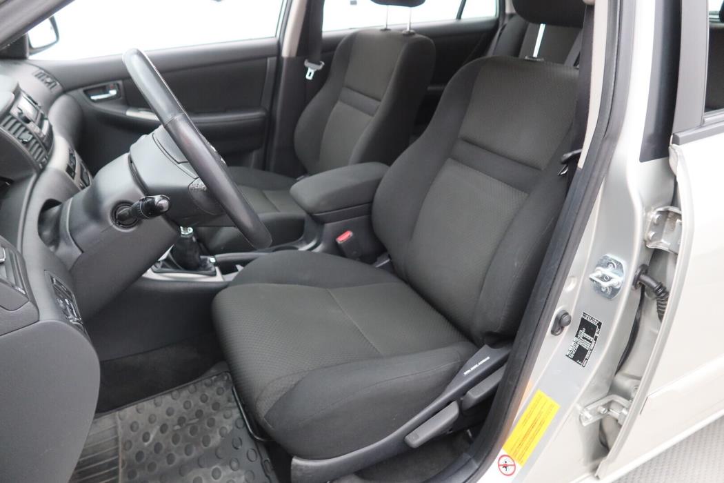 TOYOTA Corolla 2006