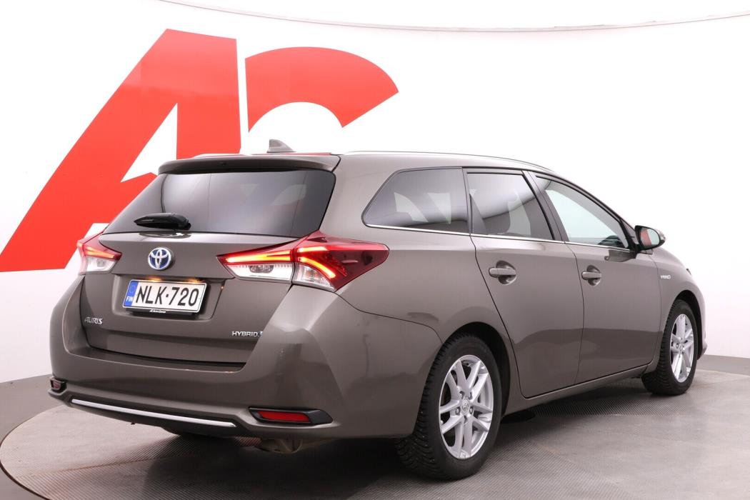 TOYOTA Auris 2018