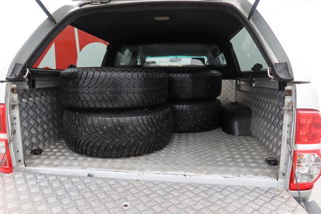 TOYOTA Hilux 2013