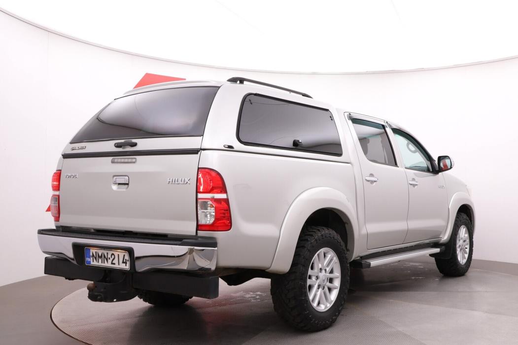 TOYOTA Hilux 2013