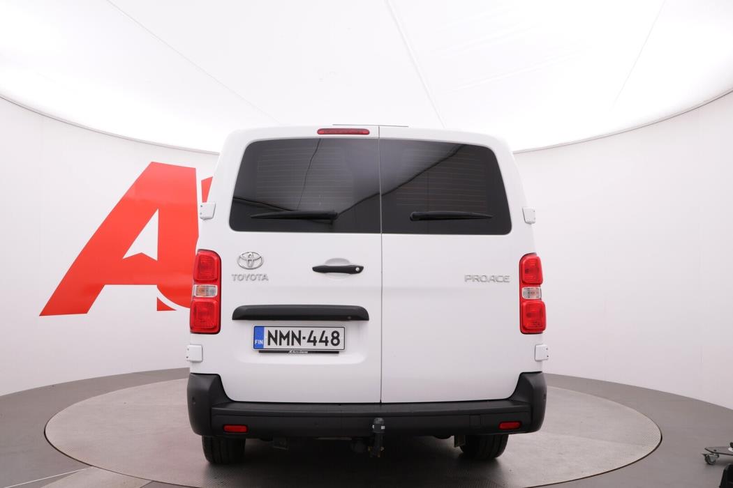 TOYOTA Proace 2022