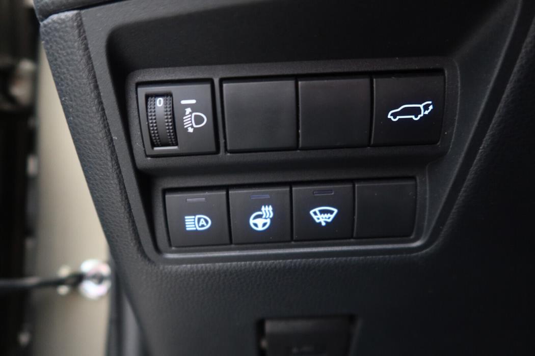 TOYOTA Yaris Cross 2023