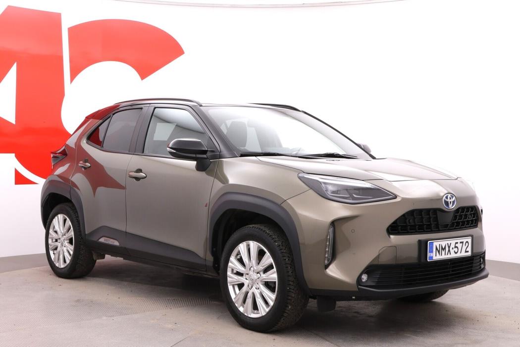 TOYOTA Yaris Cross 2023