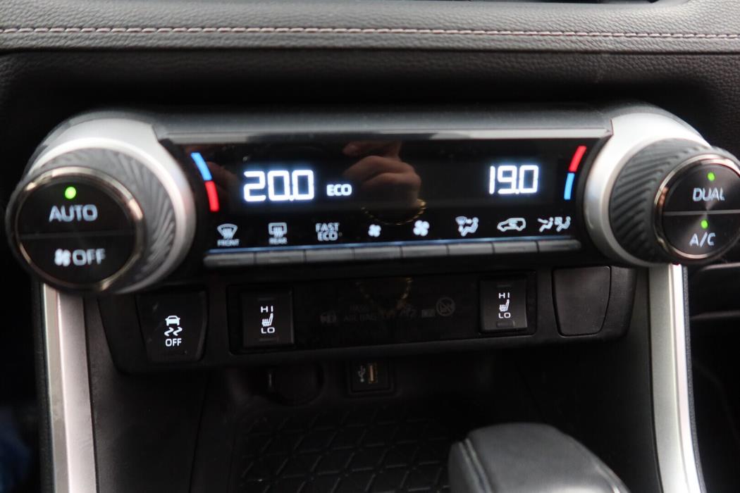 TOYOTA RAV4 2023