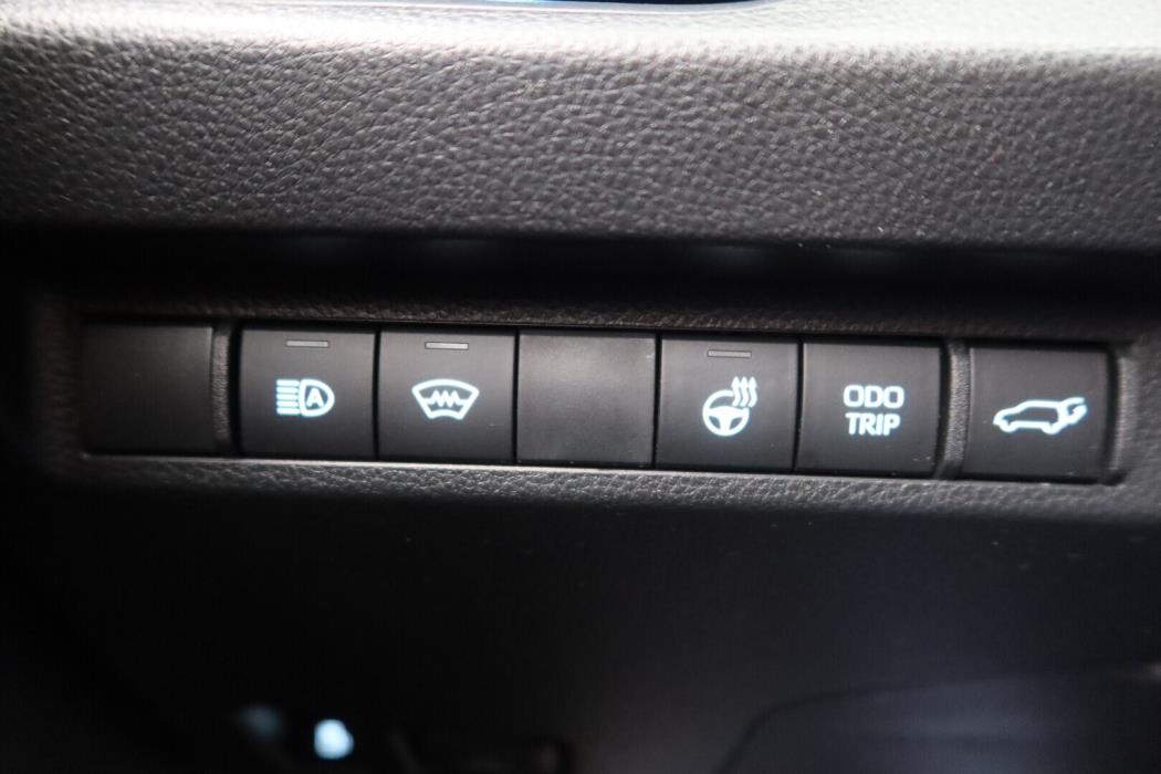 TOYOTA RAV4 Plug-in 2023
