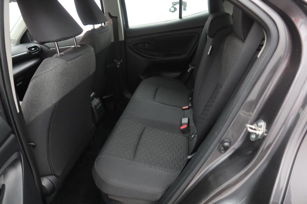 TOYOTA Yaris Cross 2024