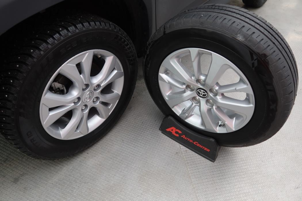 TOYOTA Yaris Cross 2024