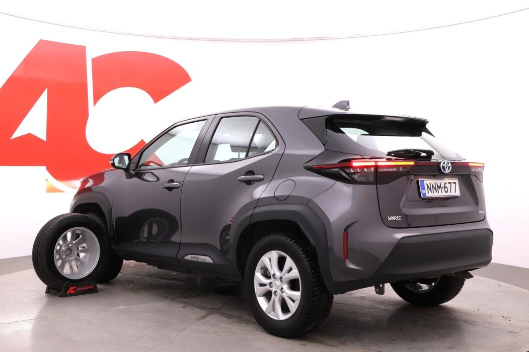 TOYOTA Yaris Cross 2024