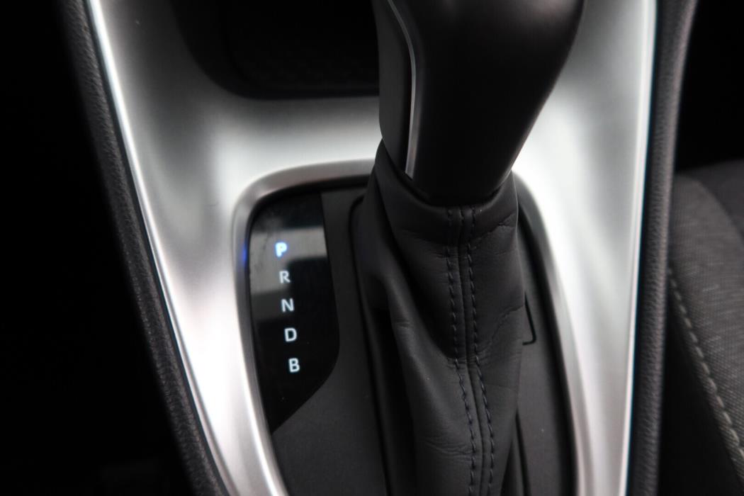 TOYOTA Yaris 2024