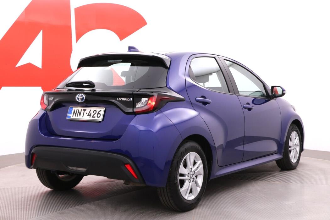 TOYOTA Yaris 2024