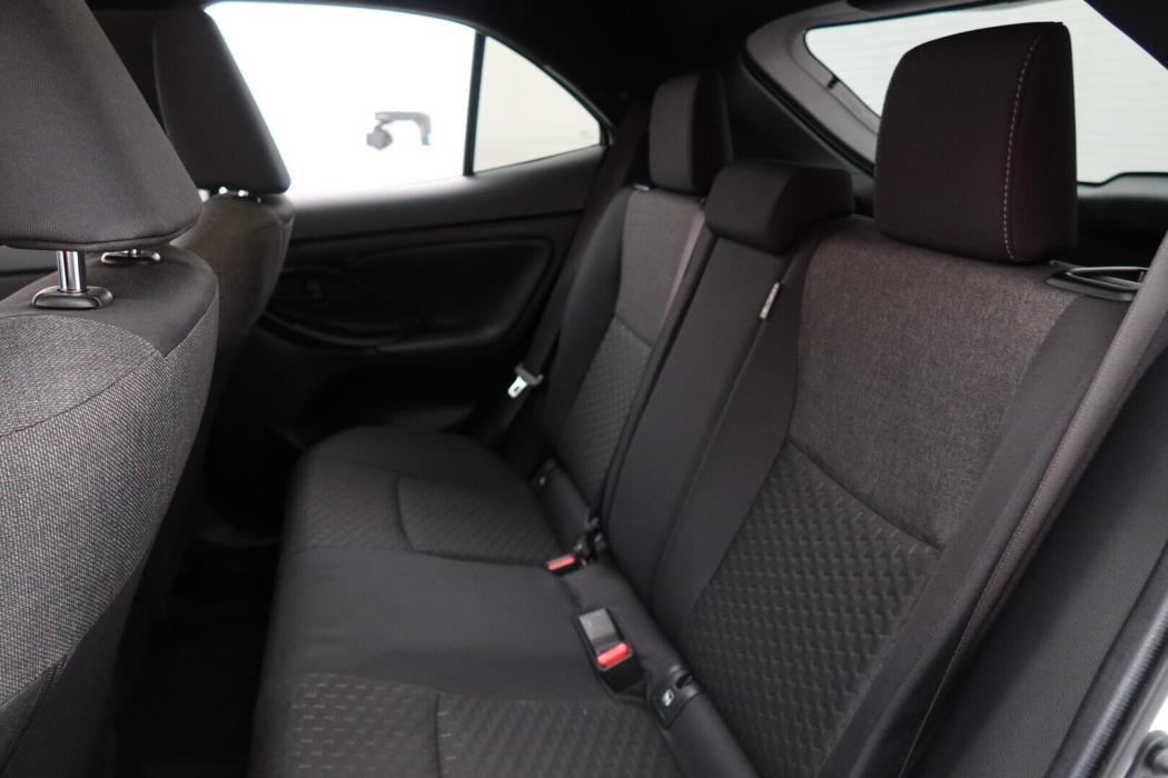 TOYOTA Yaris Cross 2024