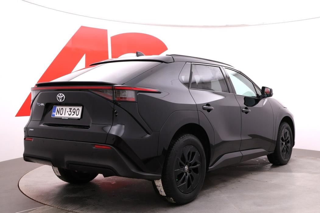 TOYOTA bZ4X 2025