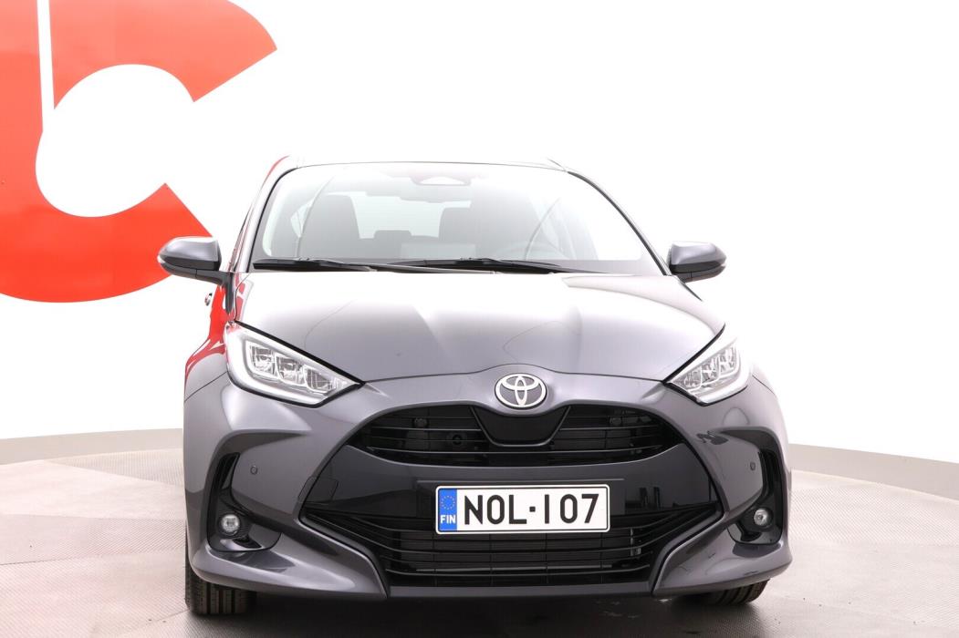TOYOTA Yaris 2026