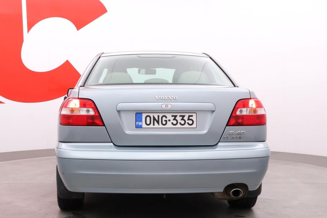 VOLVO S40 2004
