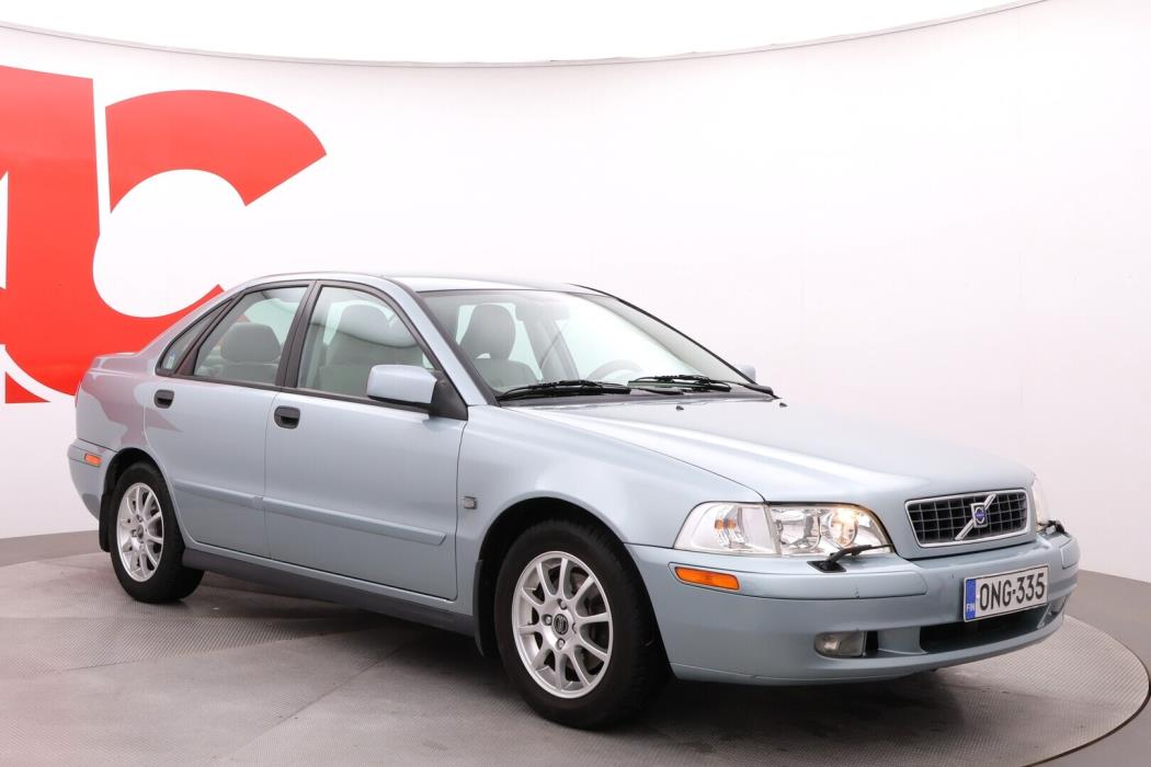 VOLVO S40 2004