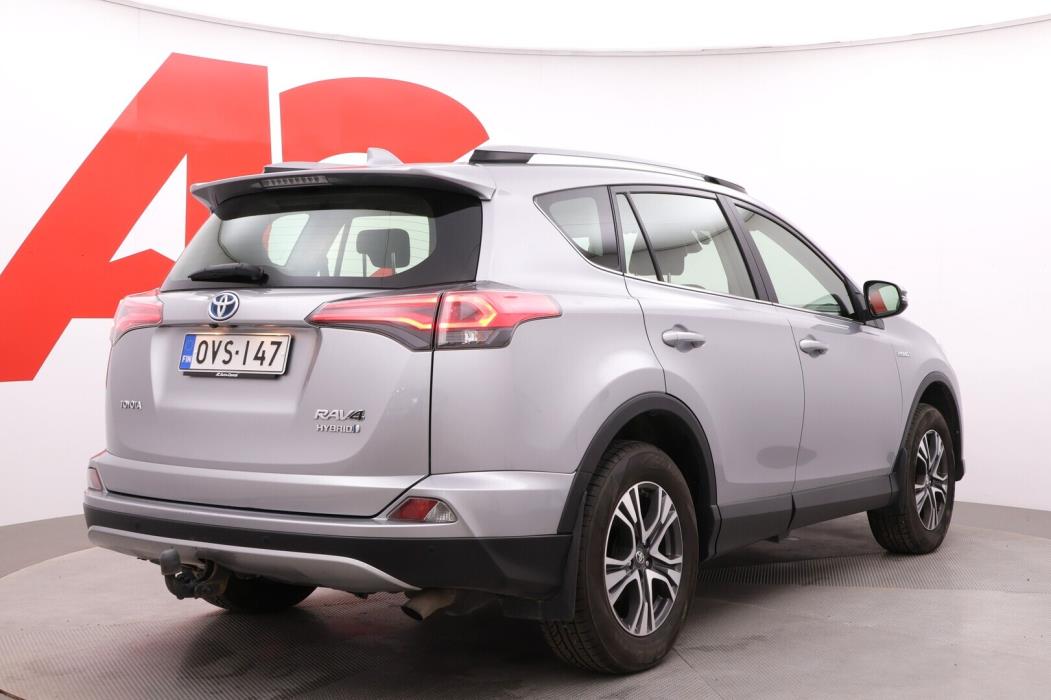 TOYOTA RAV4 2017