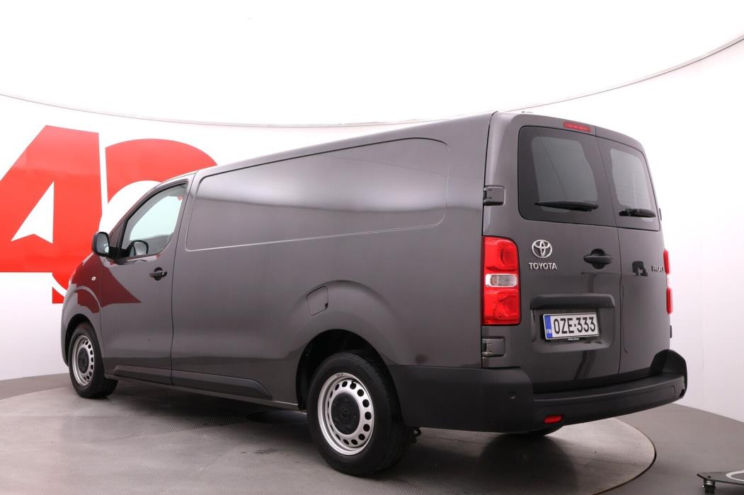 TOYOTA Proace 2021