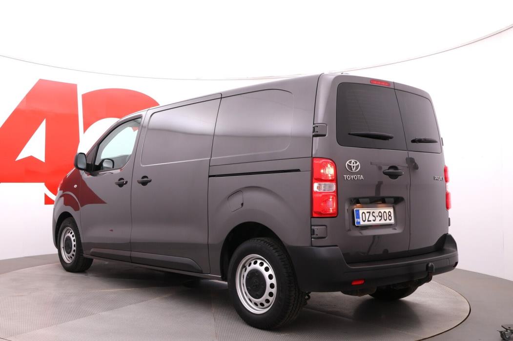 TOYOTA Proace 2023