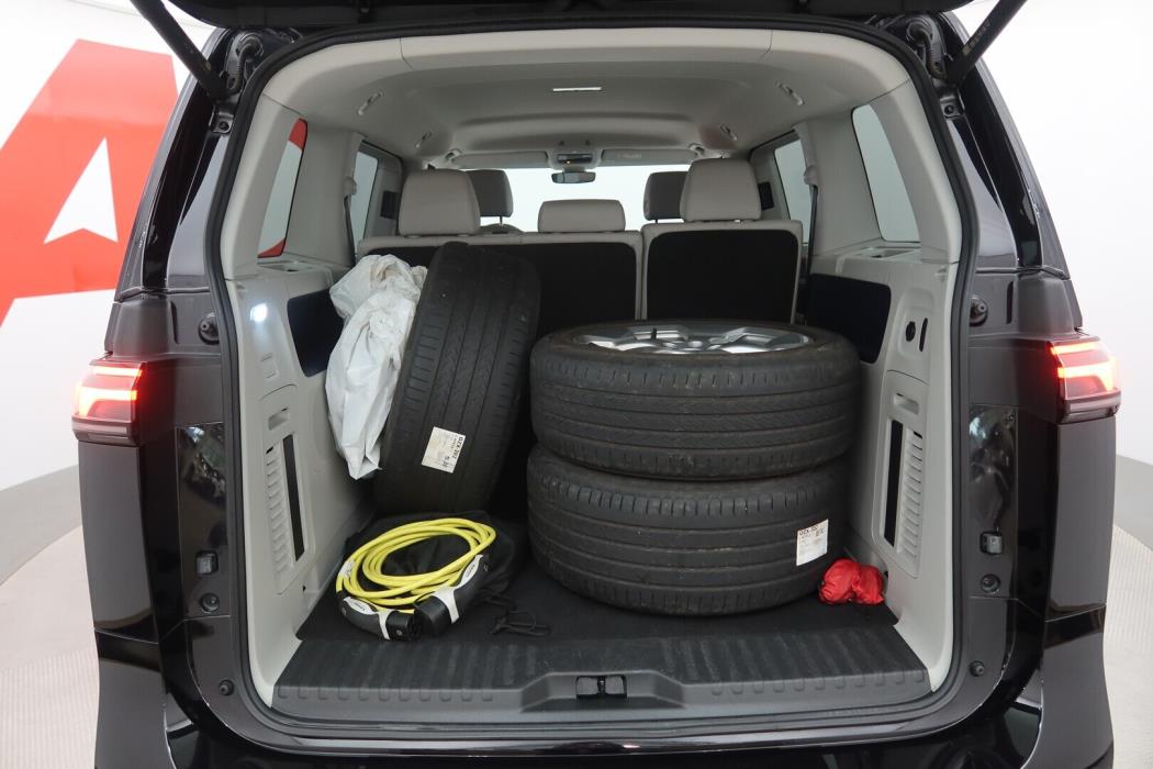 VOLKSWAGEN ID. Buzz 2023