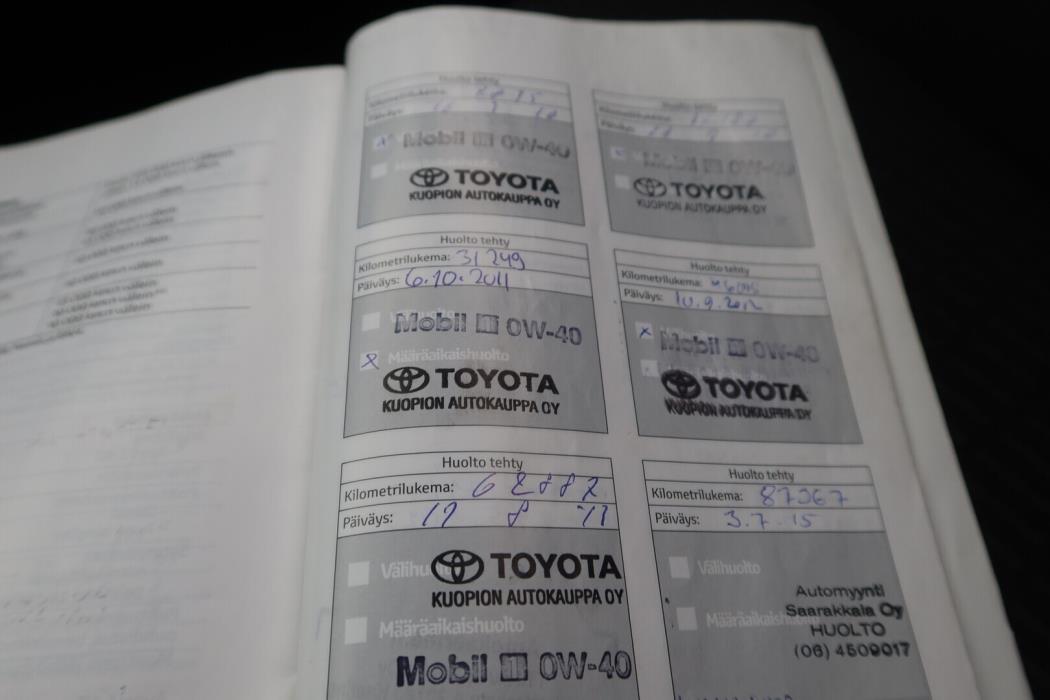 TOYOTA Avensis 2010