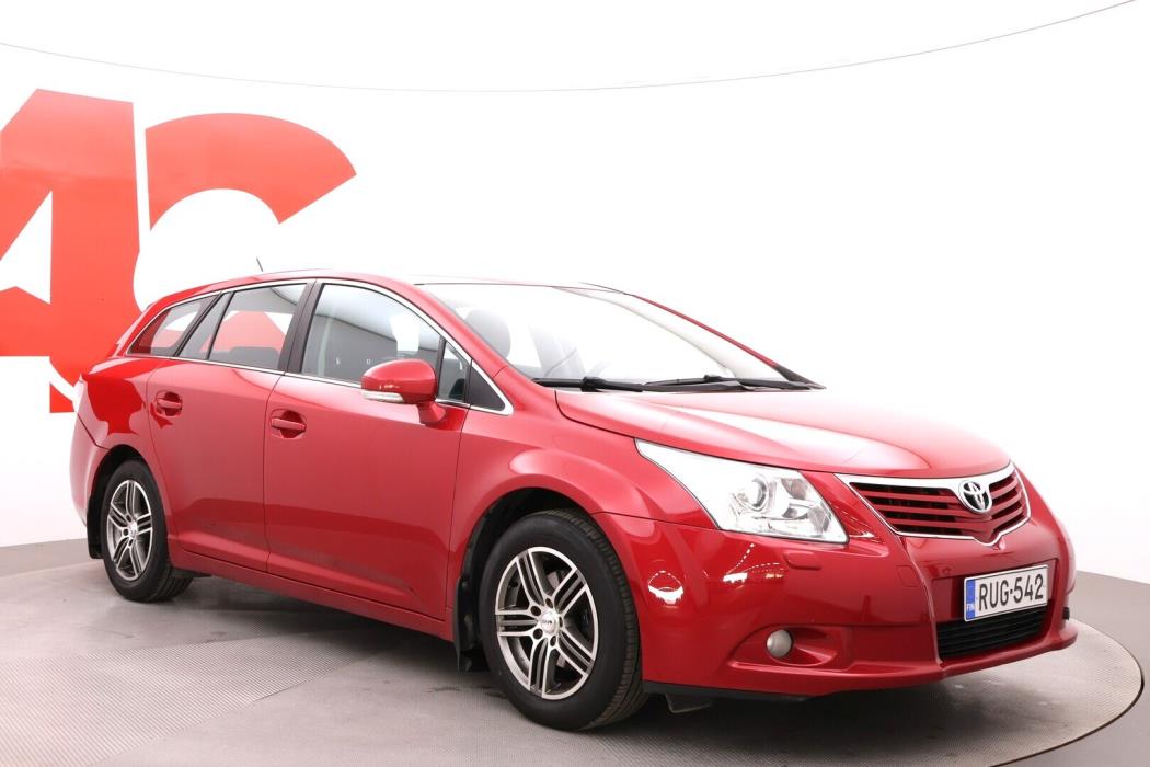 TOYOTA Avensis 2010